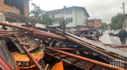 десетки загинали мексико преминаването урагана ета