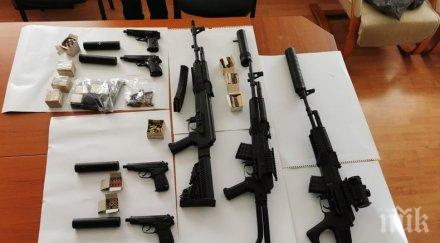 специализираната прокуратура обвини пет лица сред двама работници завод арсенал незаконно производство държане продажба огнестрелни оръжия снимки