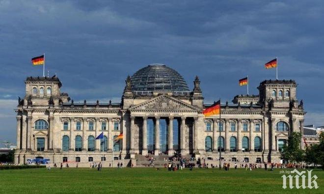 Германски министър остава под карантина в министерството, няма да се прибира вкъщи