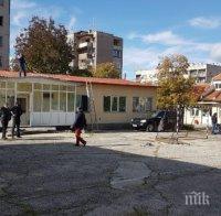 Апел към медиците в Дупница: Липсват лекари за триажния пункт в града
