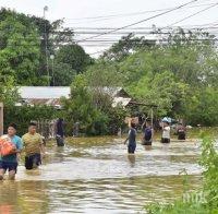  Най-малко 33 жертви на наводнения и свлачища в Гватемала