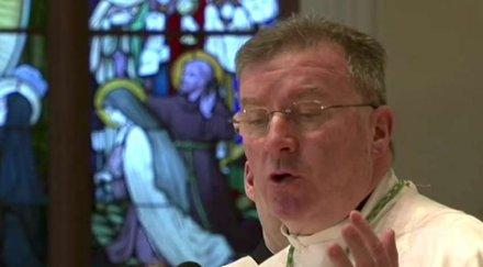 съдят бивш посланик ватикана опипване мъже