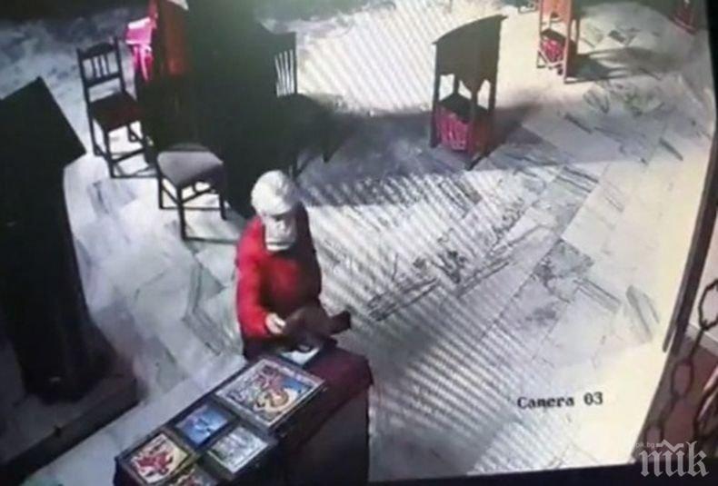 Светотатство: Възрастна жена открадна две икони от столичен храм