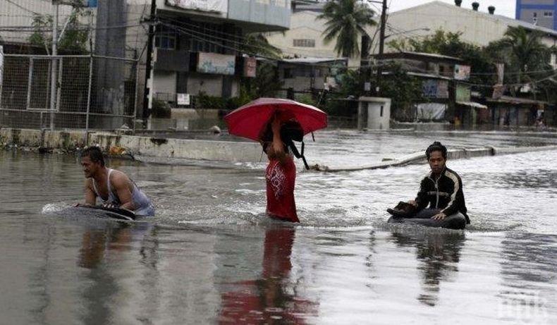 Десетки жертви на свлачища и наводнения във Филипините