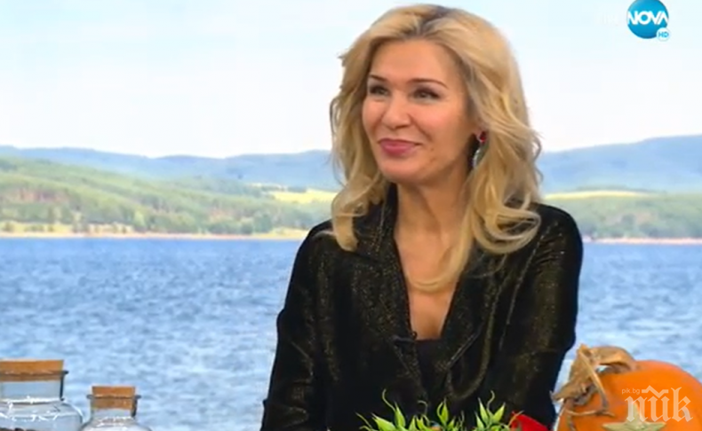 Гала се върна на работа в студиото