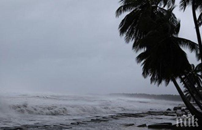 БЕДСТВИЕ: Ураганът Йота се засилва, приближава се към Централна Америка