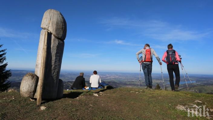 Огромен пенис е туристическа атракция в планинския регион Алгой в Бавария