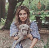 Страда ли Есмер за Благо? Рускинята сияе до красавец (СНИМКА)