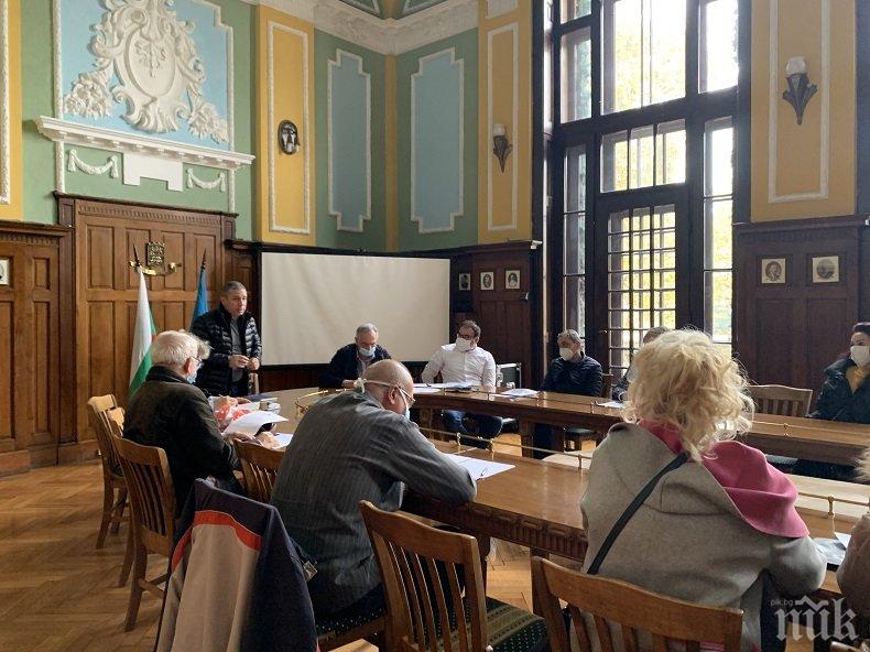 В ПЛОВДИВ: Медицински съвет ще подпомага Общинския кризисен щаб