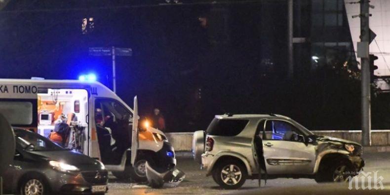 Джип се размаза на столично кръстовище