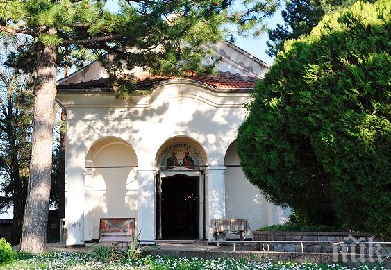 Безобразие: Поголовна сеч в Лясковския манастир
