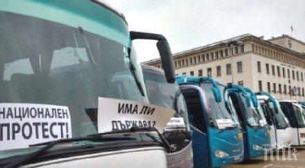автобусни таксиметрови превозвачи готвят протест ветото радев