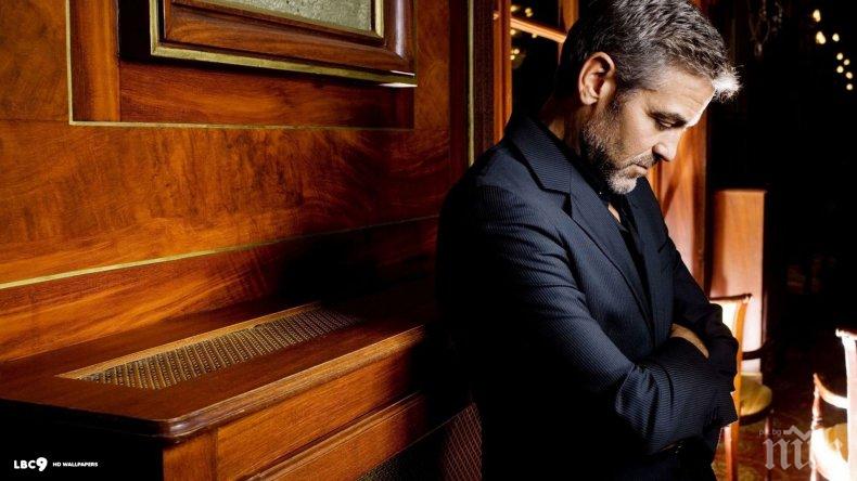 Ръсел Кроу обяви за продажник Джордж Клуни