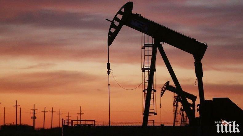 Петролът нараства към най-високи ценови нива от март