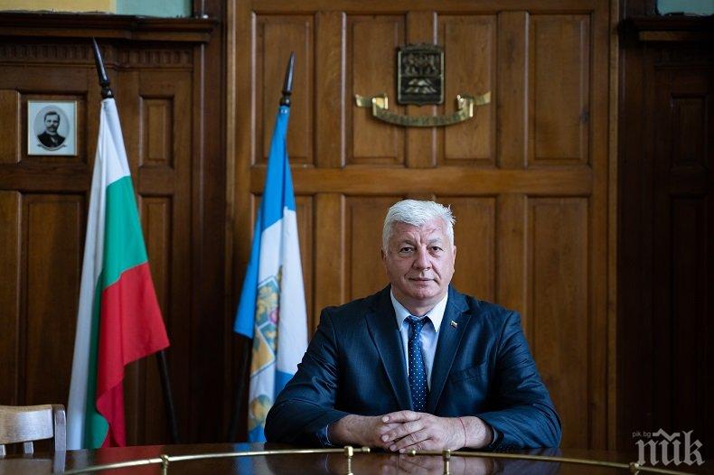 Кметът на Пловдив Здравко Димитров за 24 май: Днес е най-светлият и емоционален празник