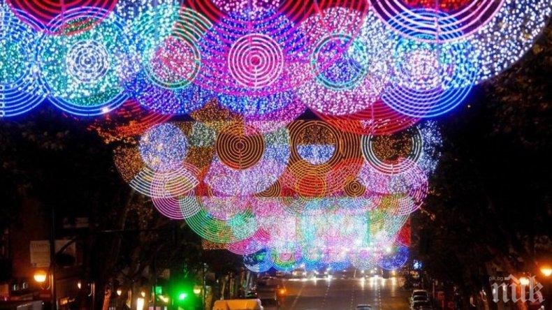 Мадрид запали празничните светлини (ВИДЕО)