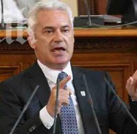 Волен Сидеров: Бежанците от Сирия са потенциални терористи, не трябва да им се дава убежище в България (обновена)