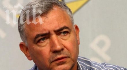 атанас мерджанов борисов стои основата протеста герб държи нормално