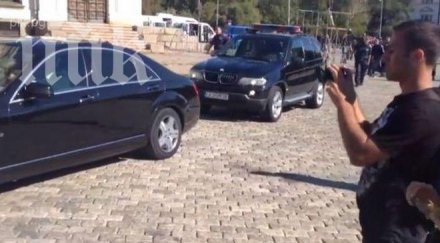 вижте цветлин йовчев избяга протестиращите видео