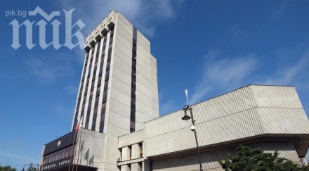 около души протестираха варна военната интервенция сирия