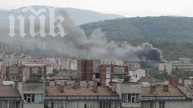 Пожар в района на Кожарската фабрика във Велико Търново