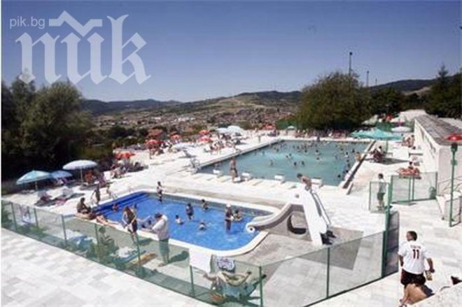 Полицаи почиват на море за 10 лв. на ден, с климатик и телевизия в стаята