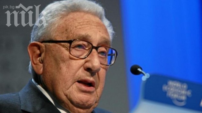 Хенри Кисинджър: Трябва да се атакува Сирия