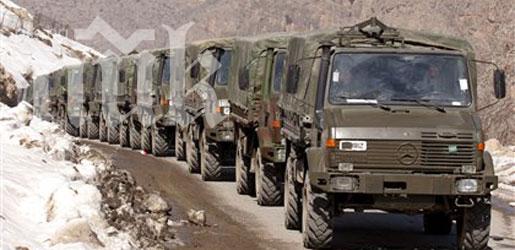 Мобилизират джипове на граждани в Турция 