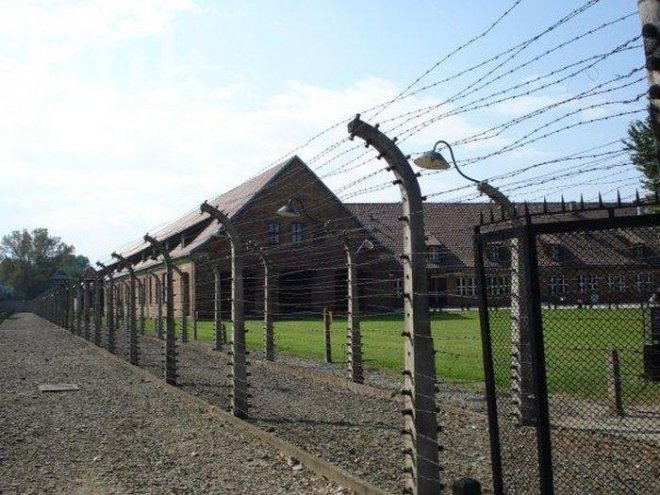 Германия съди 30 бивши надзиратели в Аушвиц