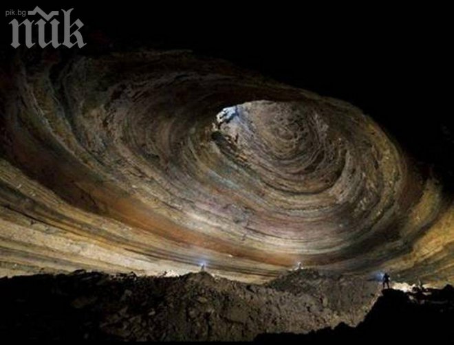 Българин достигна до дъното на най-дълбоката пещера в света (видео)