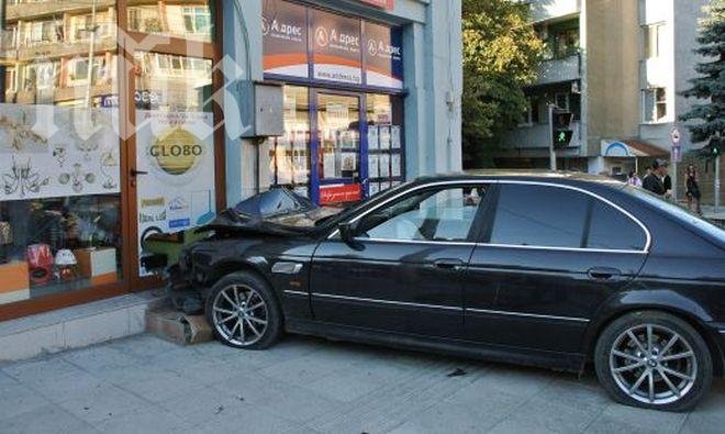 Два трупа на пътя през денонощието