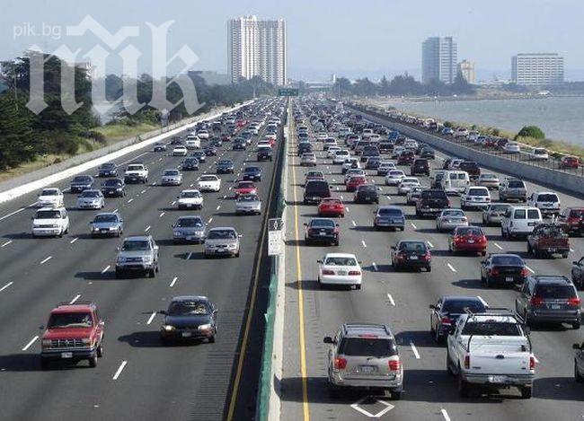 Рекорд! 25 000 коли се изнесоха в Гърция за ден