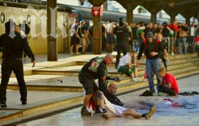 В Букурещ след сблъсъци са били арестувани 62 футболни фенове