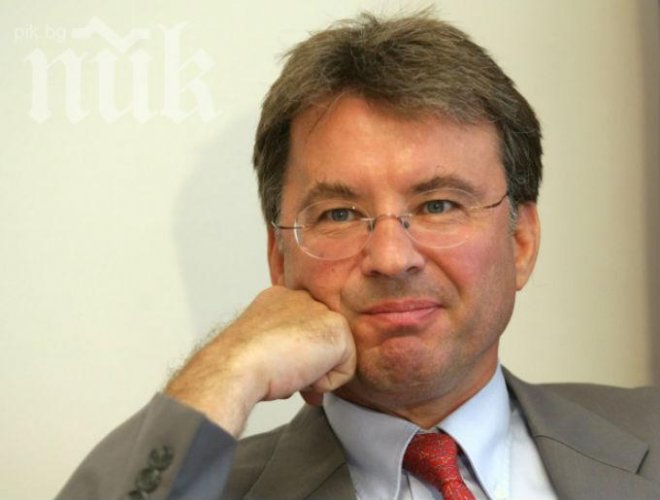 Френският посланик отказа последно Сбогом на протестиращите в София