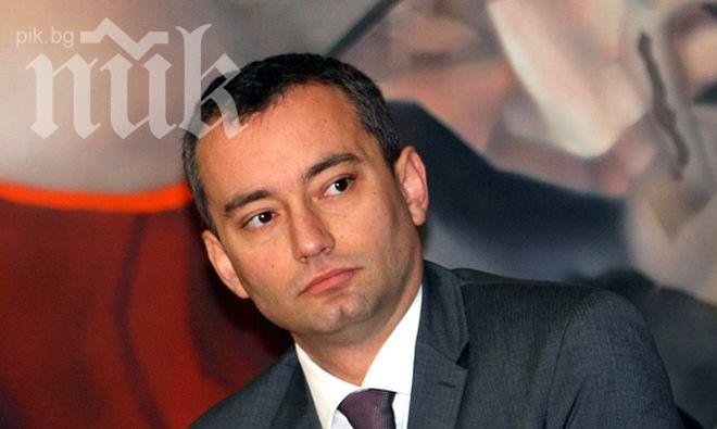 Н. Младенов: Наказателната акция на правителството към френския посланик е опасна