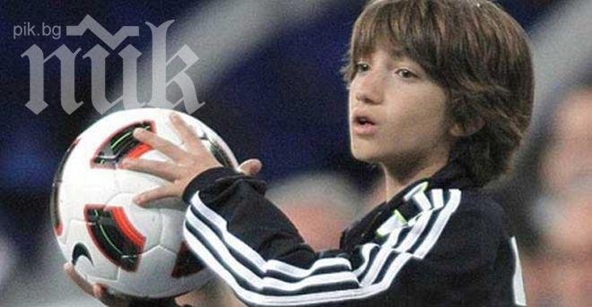 Фулъм взе сина на Моуриньо