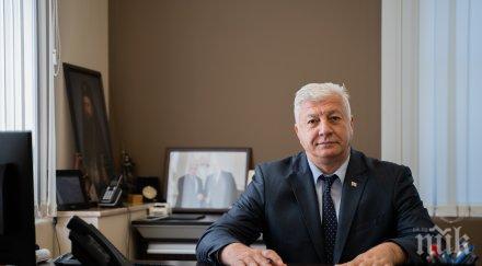 кметът пловдив здравко димитров обадих митрополит николай правя нов курбан