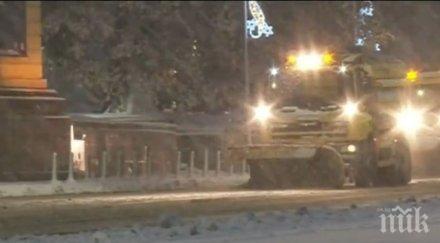 снегопочистващата техника велико търново работи нощта