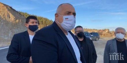 първо пик стотици аплодират борисов чисто ново училище родопите отговори президента всеки път излее радев злобата излиза световна агенция зашлевява ви