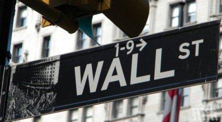 уолстрийт приключиха петъчната търговия рекордни върхове