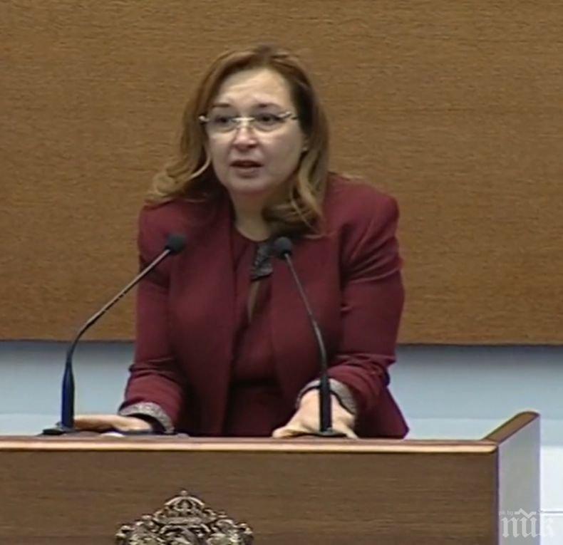 Зорница Русинова оглавява Икономическия и социален съвет