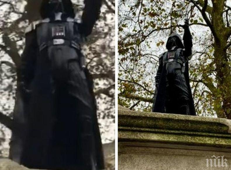 Поставиха статуя на Дарт Вейдър в Бристол