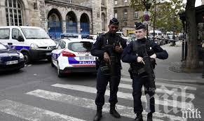 Франция експулсира десетки чужденци, заподозрени в радикализация