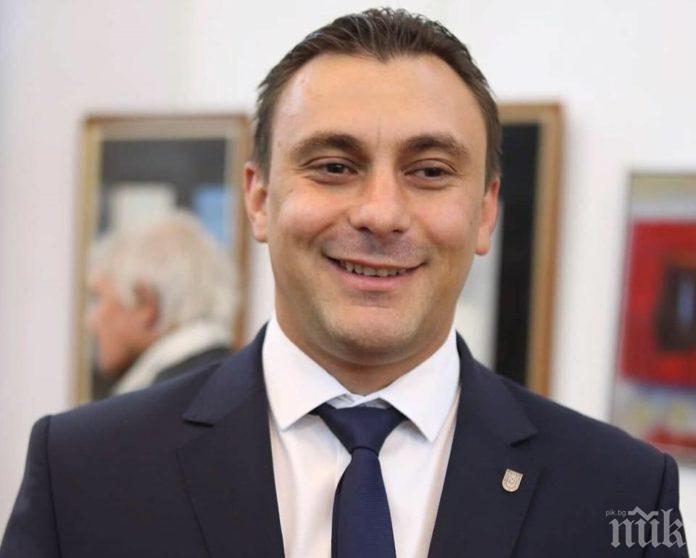 ЗАРАЗАТА НЕ ПРОЩАВА: Областният управител на Перник е с коронавирус