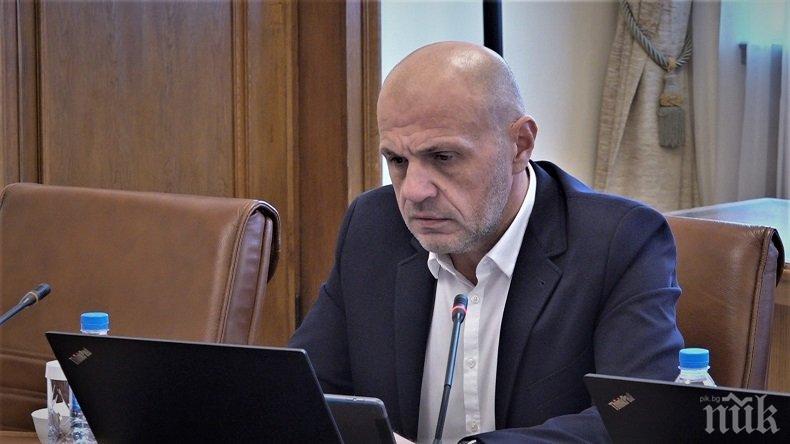 Томислав Дончев: Разполагаме с 804 млн. лева по линия на европейския инструмент за справяне с последиците от пандемията (ВИДЕО)