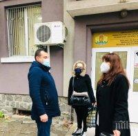 Доброволци от ГЕРБ-Бургас повече от месец подкрепят служителите на РЗИ 