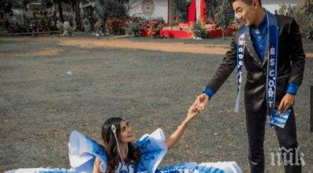 приказките момче уши бална рокля сестра родителите нямали пари купят