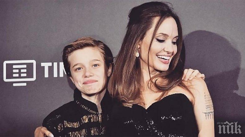 Анджелина Джоли дава съвети на жените 