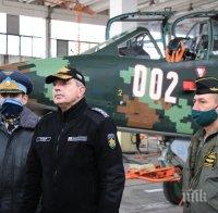 Началникът на отбраната адмирал Емил Ефтимов: Модернизацията на самолети Су-25 е пример за консенсус 