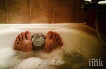 годишна влезе къпе смартфона грешка коства живота